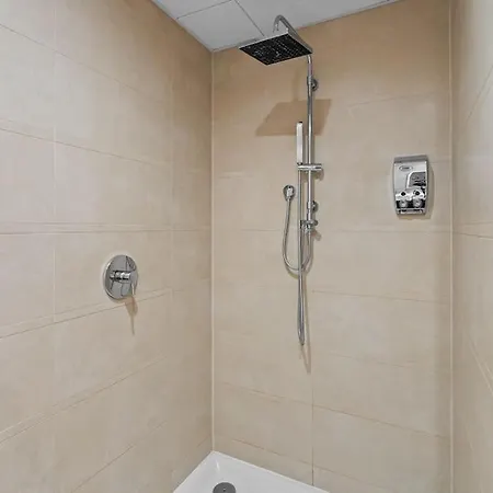 Fantastic In Samara Rdr458 Marbella